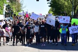 Peaceful-Protest-Floyd